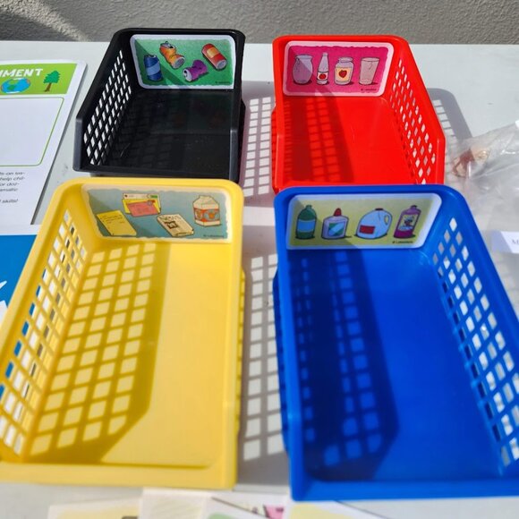 Lakeshore Learning Earth Environment Science Activity Book Set Kit Homeschooling - Picture 6 of 14